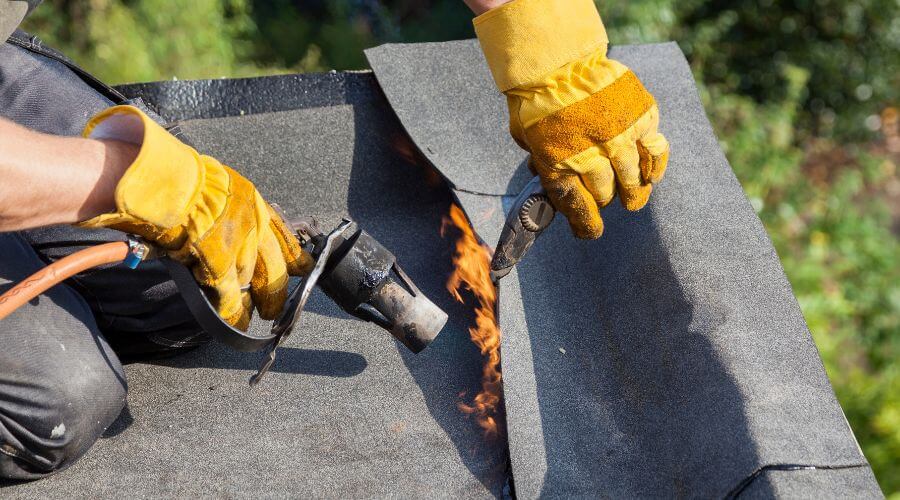 Professional flood damage restoration services in Helena, AR